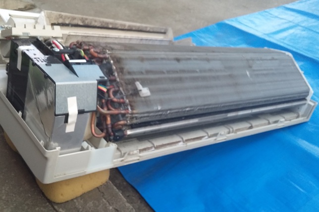 エアコンクリーニング